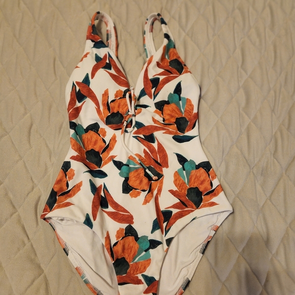 VIX PAULA HERMANNY Bluebell floral-print one piece - Picture 2 of 4